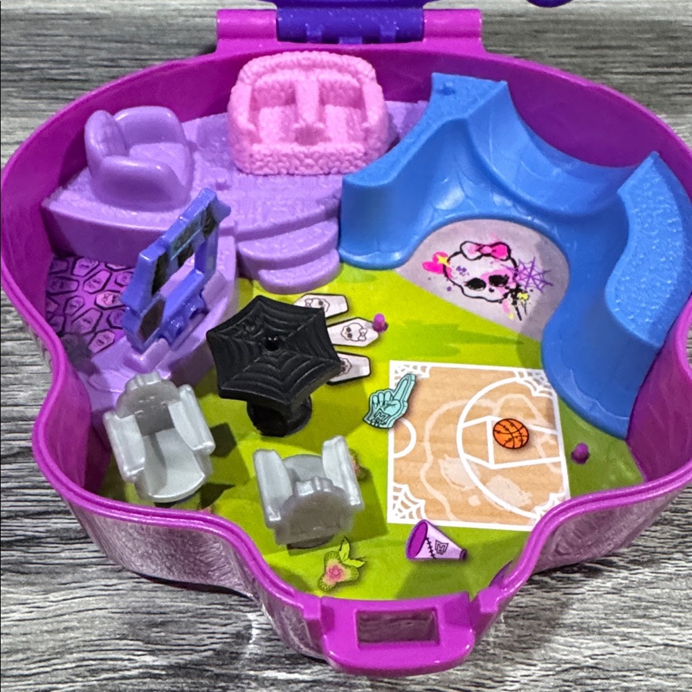 Mattel | Polly Pocket: Monster High (2023) - Toy Playset - Picture 5 of 10